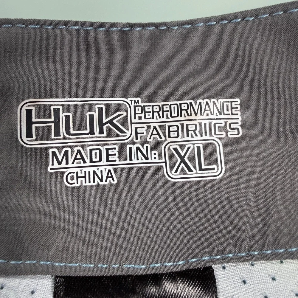 HUK Fishing Shorts Mens XL Gray Hybrid Boardshorts Swim Trunks P0000545